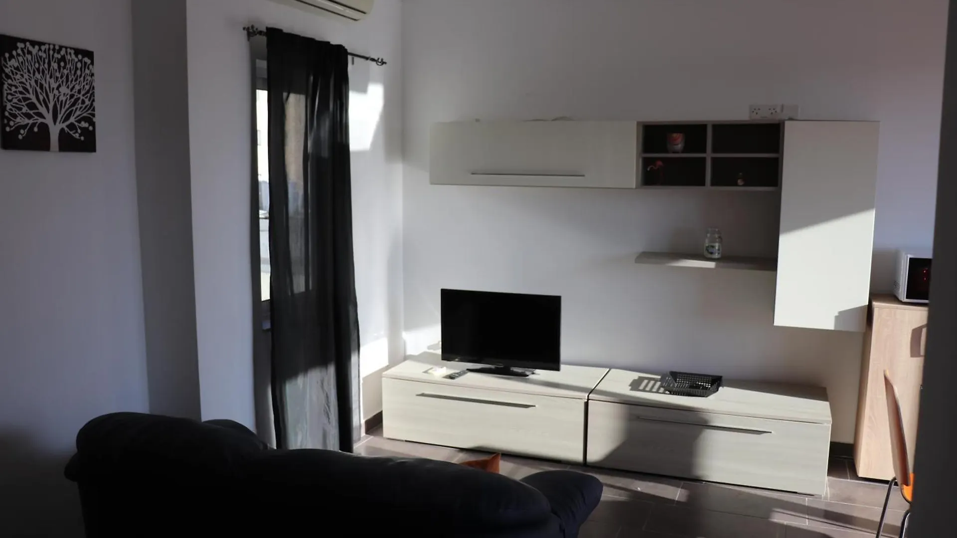 St Julians Sliema Penthouse 3 Minutes Walk From Seafront Apartment Malta