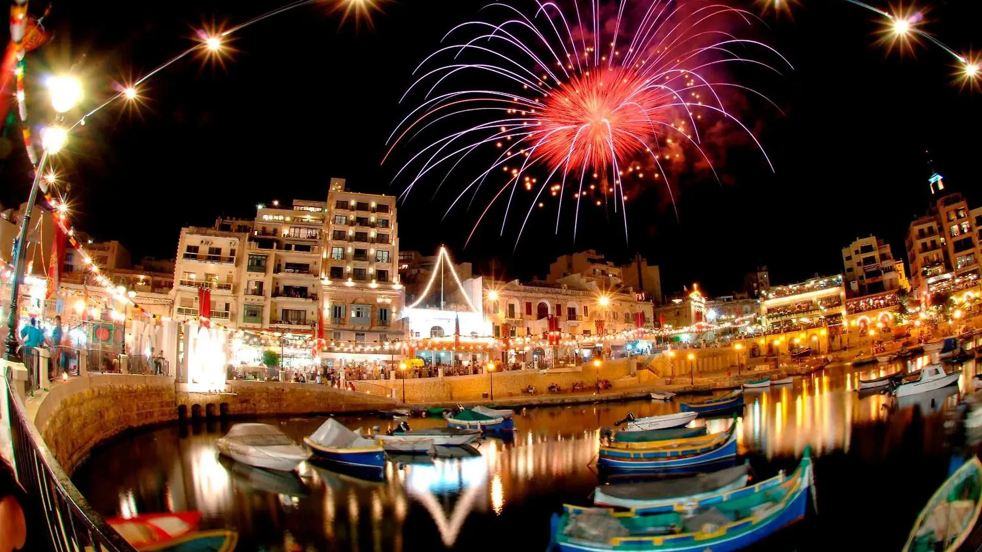 St Julians Sliema Penthouse 3 Minutes Walk From Seafront Apartment